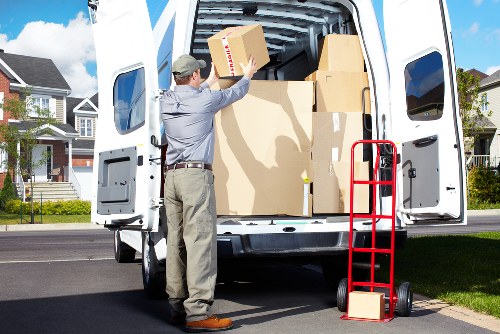 Van service in Cockfosters supporting small household relocation